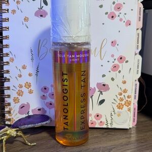 Tanologist Express Tan Self-Tan Mousse – Light